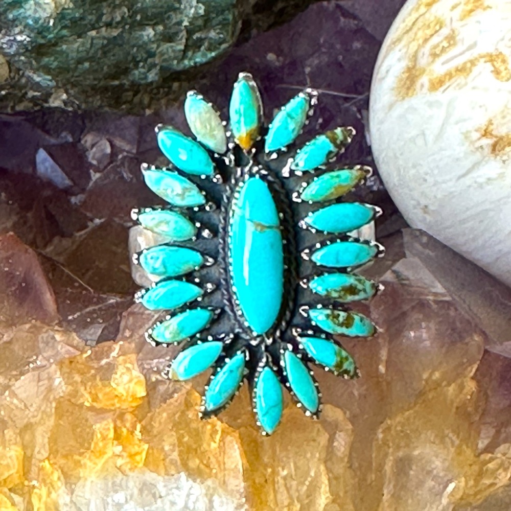 Sold 🩵 Petit point turquoise sterling silver adjustable ring - Picture 2 of 4